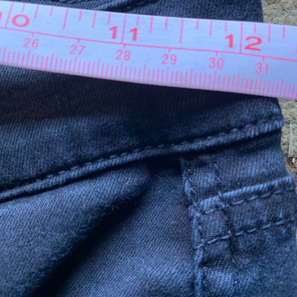 7 for all mankind black jeans. High rise ankle gwenevere. Size 25. - Picture 6 of 9